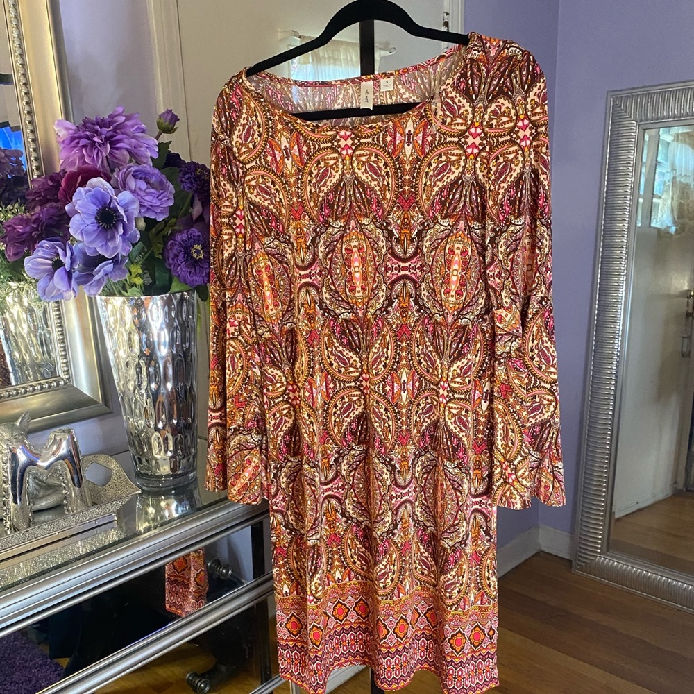 Mosaic print flared sleeve dress
